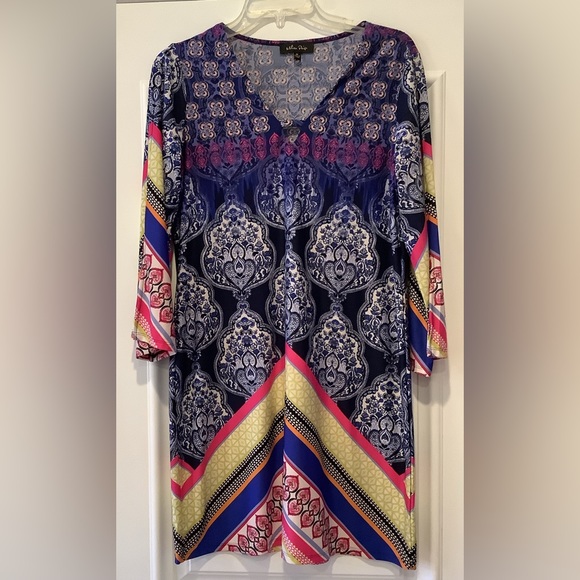 Melissa Paige Dress Size Medium Multicolored Floral Present Long Sleeves V-Neck - Picture 1 of 12
